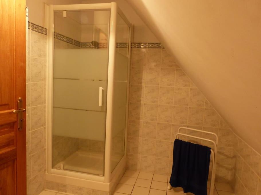 Studio Dans Une Chaumiere De Caractere Baud Zewnętrze zdjęcie