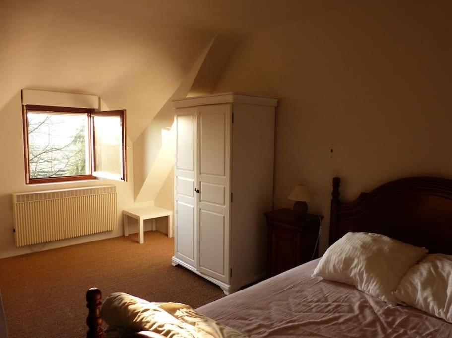 Studio Dans Une Chaumiere De Caractere Baud Zewnętrze zdjęcie